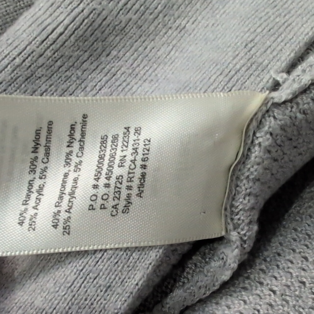 ARITZIA Wilfred Gray light weight Cashmere Blend Cardigan Sweater XS - Picture 9 of 9